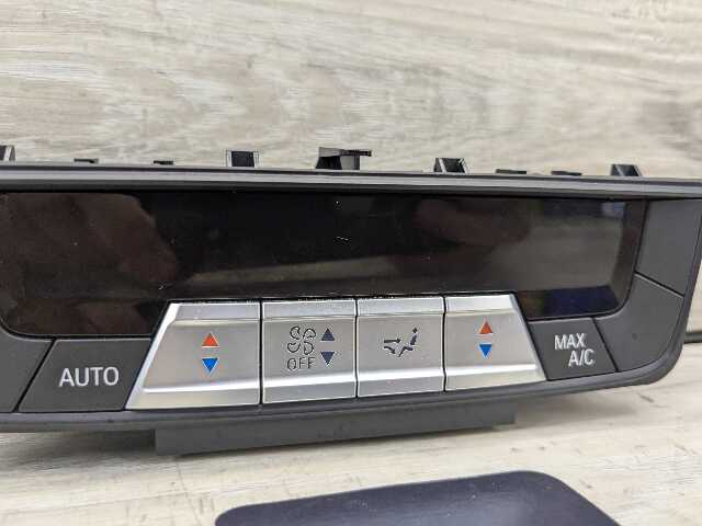 OEM BMW F95 G05 G06 G07 G16 F93 X5 REAR AC Heater Climate Control Switch Module