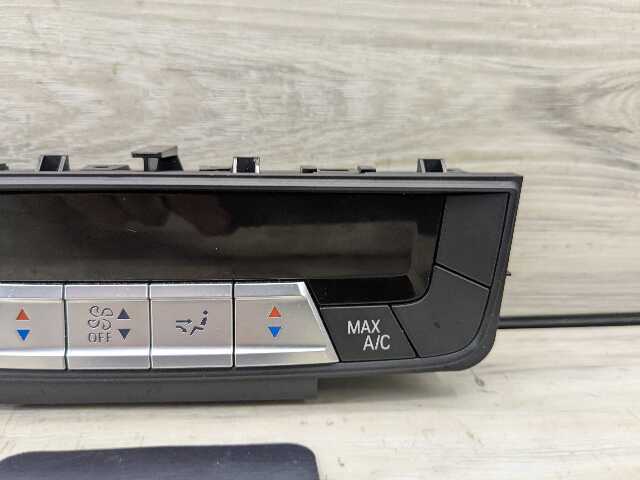 OEM BMW F95 G05 G06 G07 G16 F93 X5 REAR AC Heater Climate Control Switch Module