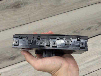 OEM BMW F95 G05 G06 G07 G16 F93 X5 REAR AC Heater Climate Control Switch Module