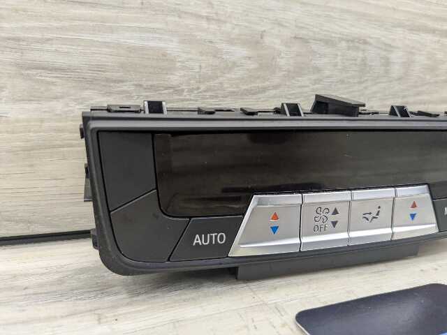 OEM BMW F95 G05 G06 G07 G16 F93 X5 REAR AC Heater Climate Control Switch Module