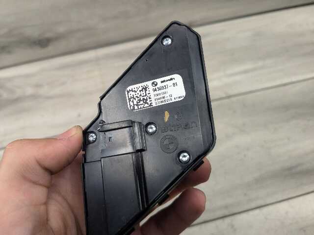 OEM BMW F95 G05 G09 X5 X5M XM Front Left Driver Door Seat Memory Massage Switch