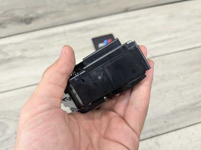 OEM BMW F95 G05 G09 X5 X5M XM Front Left Driver Door Seat Memory Massage Switch
