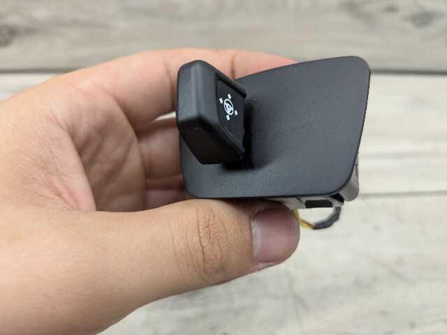 OEM BMW F90 G05 G06 G07 G11 G12 G30 Steering Wheel Column Adjust Control Switch