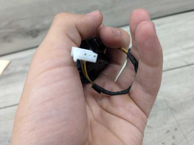 OEM BMW F90 G05 G06 G07 G11 G12 G30 Steering Wheel Column Adjust Control Switch
