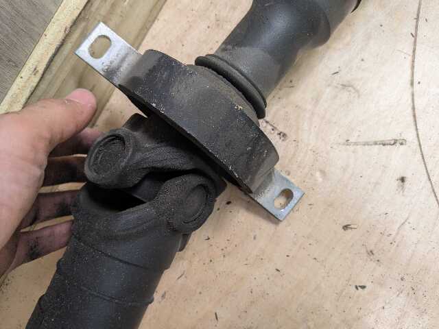11-13 OEM BMW E82 E88 135 N55 Rear Drive Shaft Propeller DCT TRANSMISSION ONLY