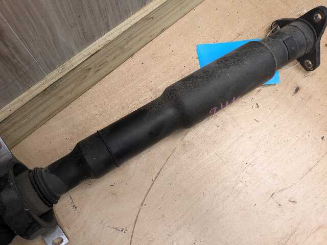 11-13 OEM BMW E82 E88 135 N55 Rear Drive Shaft Propeller DCT TRANSMISSION ONLY