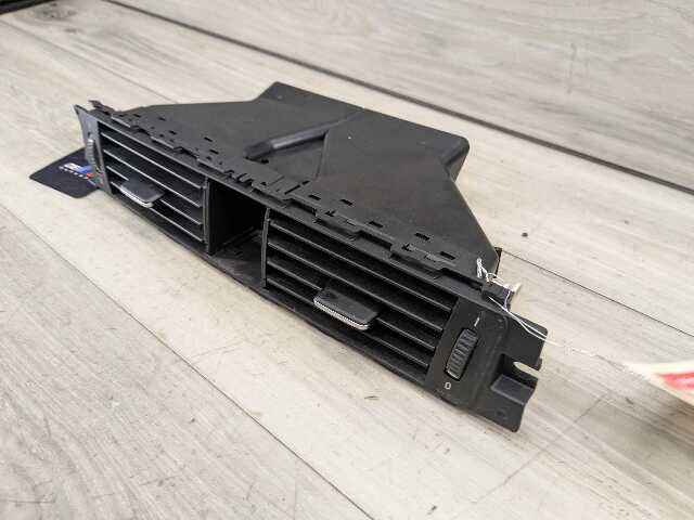06-13 OEM BMW E90 E91 E92 E93 M3 Dashboard Center AC Air Vent Grille Trim