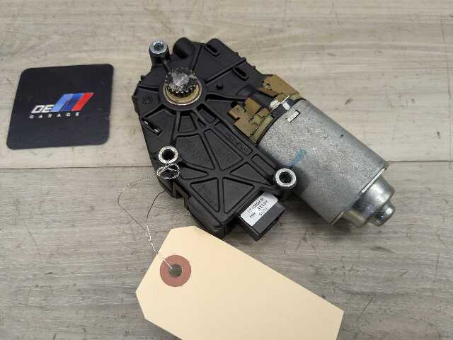 OEM BMW F02 F06 F10 F13 F16 F22 F30 F32 F36 F80 F82 Sunroof Glass Motor Drive