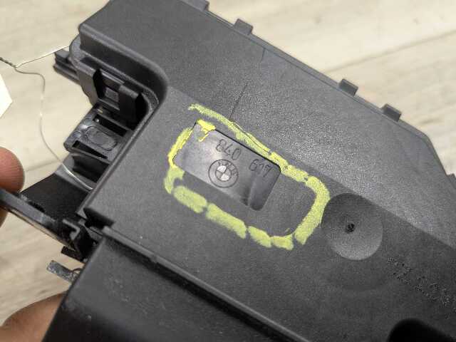 OEM BMW E82 E88 E90 E92 E93 Rear Trunk Lid Latch Lock Opener Actuator w/ Cable