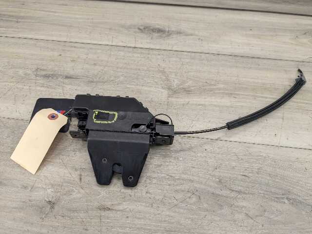 OEM BMW E82 E88 E90 E92 E93 Rear Trunk Lid Latch Lock Opener Actuator w/ Cable