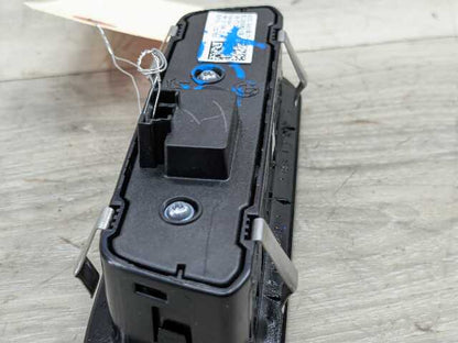 *OEM BMW G20 G22 G23 G26 G42 G80 G82 M3 M4 Headlight Control Switch Light Module