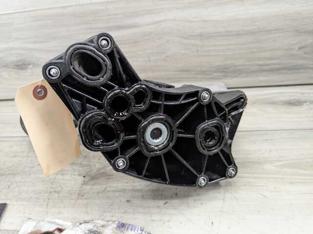 OEM BMW G01 G05 G20 G22 G23 M340 X3 Engine B58 Filter Oil Filter Housing Cooler