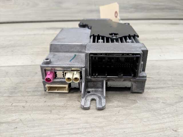OEM BMW G20 G22 G23 G80 G82 G83 Radio Audio Sound Amplifier Control Module SDARS