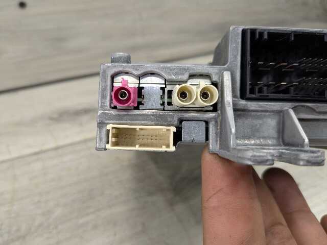 OEM BMW G20 G22 G23 G80 G82 G83 Radio Audio Sound Amplifier Control Module SDARS