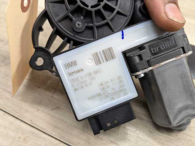 OEM BMW G20 G80 330 M340 M3 FRONT Right Passenger Door Window Regulator Motor