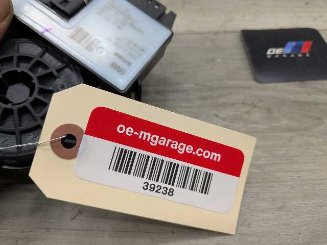 OEM BMW G20 G80 330 M340 M3 FRONT Right Passenger Door Window Regulator Motor