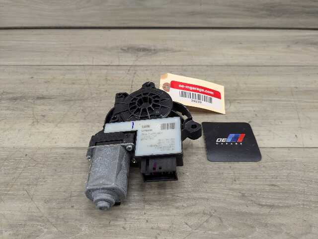 OEM BMW G20 G80 330 M340 REAR Right Passenger Side Door Window Regulator Motor
