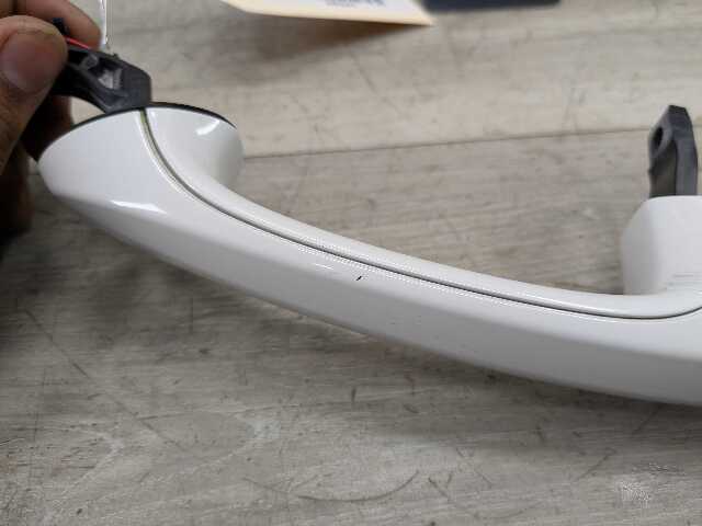 *OEM BMW F90 G01 G05 G20 G30 G80 REAR Left Driver Side Door Handle COMFORT White