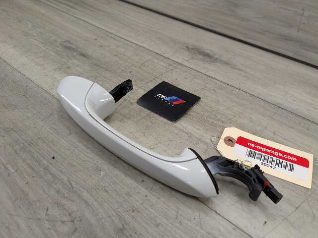 OEM BMW F90 G01 G20 G30 G80 Front Rear Right Passenger COMFORT Door Handle White