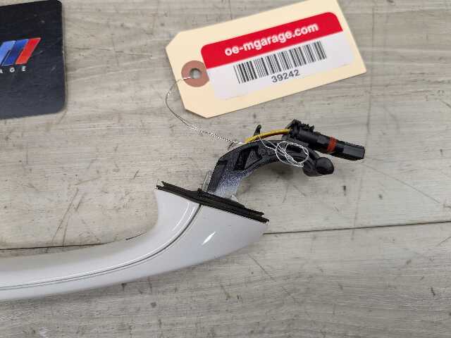 OEM BMW F90 G01 G20 G30 G80 Front Rear Right Passenger COMFORT Door Handle White