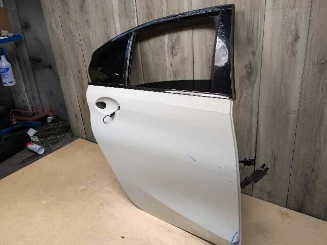 *19-24 OEM BMW G20 G80 330 M340 REAR Right Passenger Door Shell Panel White 300