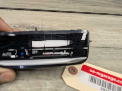 OEM BMW G20 G22 G23 G26 G80 G82 G83 Rear AC Air Climate Control Switch Module