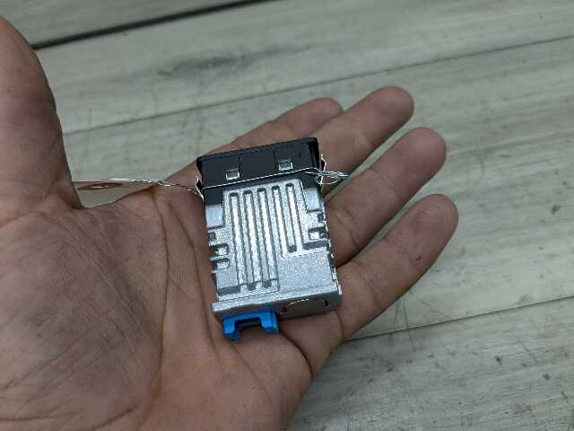 OEM BMW F48 F97 G01 G12 G20 G26 G30 USB Type C Socket Charger Port Connector