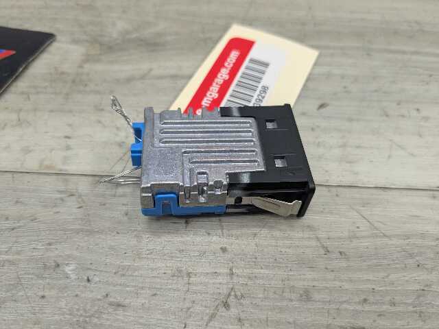 OEM BMW F48 F97 G01 G20 G22 G23 G26 G30 USB Type C Socket Charger Port Connector