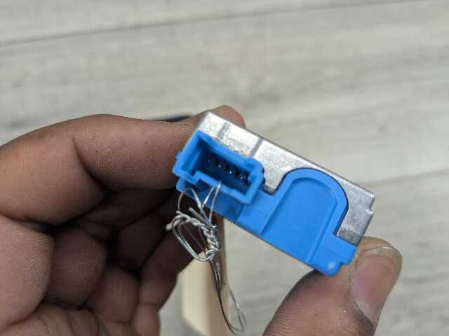 OEM BMW F48 F97 G01 G20 G22 G23 G26 G30 USB Type C Socket Charger Port Connector