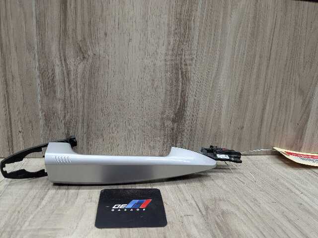 OEM BMW F15 F16 F85 X5 X6 COMFORT Front Rear Right Passenger Door Handle Silver