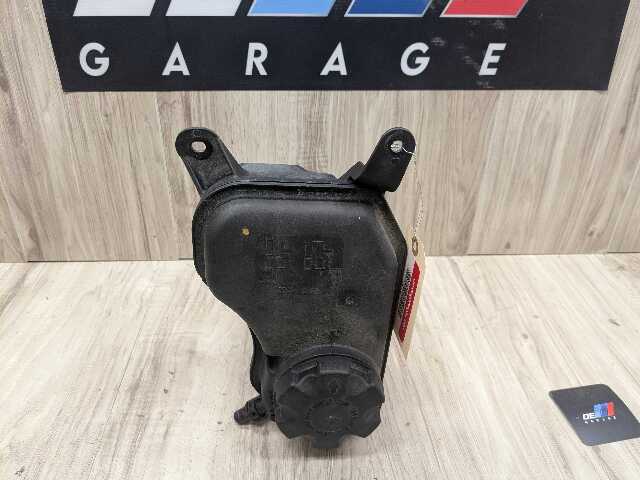 06-13 OEM BMW E82 E88 E90 E92 E93 Coolant Water Expansion Tank Bottle Reservoir