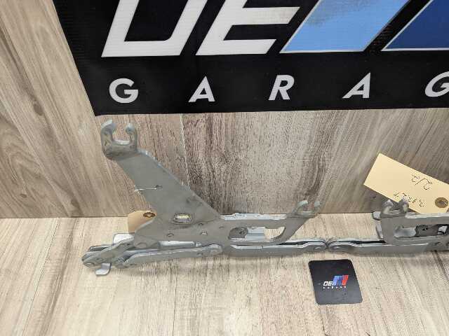 OEM BMW F15 F16 F85 X5 X6 Left Right Hood Hinge Support Bracket Brace SET Gray