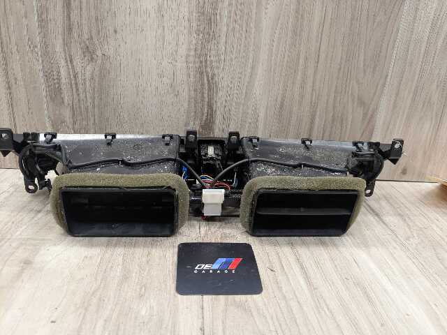 14-19 OEM BMW F15 F16 F85 F86 X5 X6 Dash Center Hazard Button AC Air Vent Grille