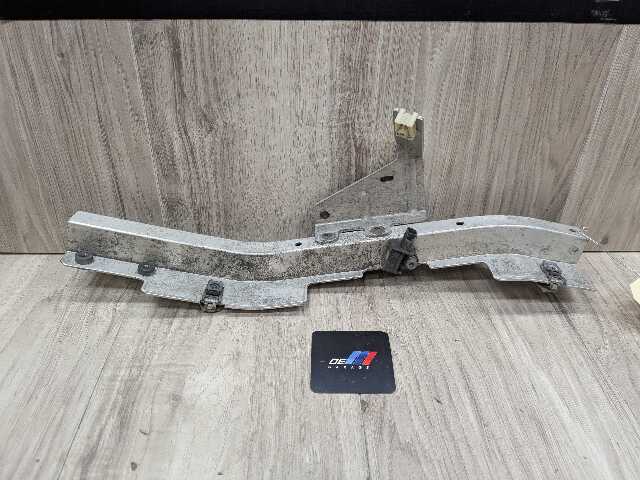 14-19 OEM BMW F15 F16 F85 F86 X5 X6 Left Driver Headlight Mount Support Bracket