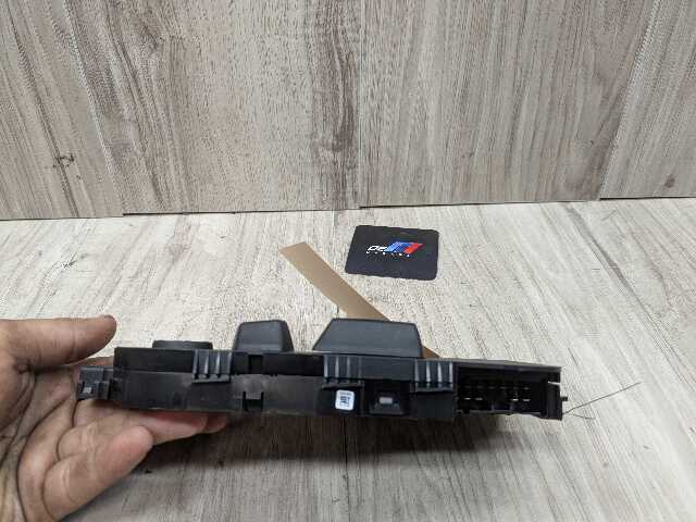 OEM BMW F15 F16 X5 X6 Front Right Passenger Seat Adjust Memory Control Switch
