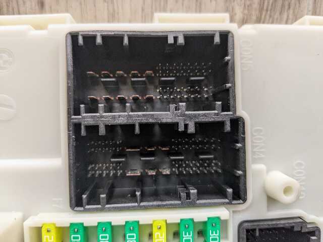 14-19 OEM BMW F15 F16 F85 F86 X5 X6 Body Control Junction Box Module FEM + Key
