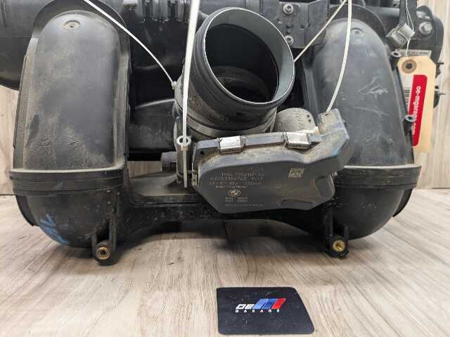 OEM BMW E70 E82 E88 E90 E92 E93 Engine N51 N52 Intake Manifold w/ Throttle Body