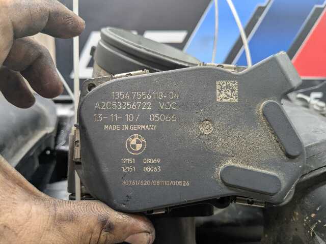OEM BMW E70 E82 E88 E90 E92 E93 Engine N51 N52 Intake Manifold w/ Throttle Body