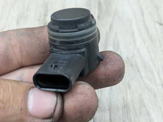 OEM BMW F15 F48 F85 F90 F97 G01 G12 G30 Bumper Parking Distance Sensor PDC Black