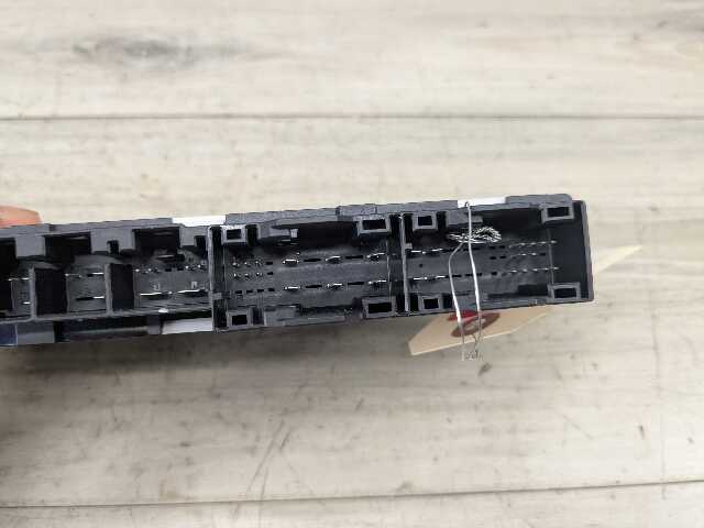 OEM BMW G01 G02 G05 G07 G12 G20 G29 G30 F90 Front Left Right Seat Control Module