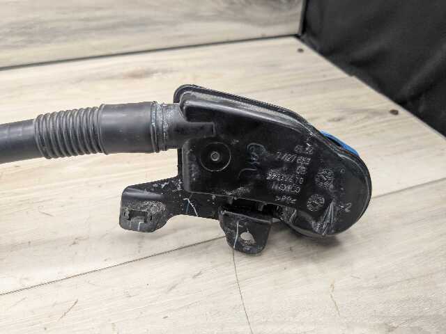 19-25 OEM BMW G20 G22 G23 330 M340 Windshield Wipe Washer Bottle Tank Reservoir