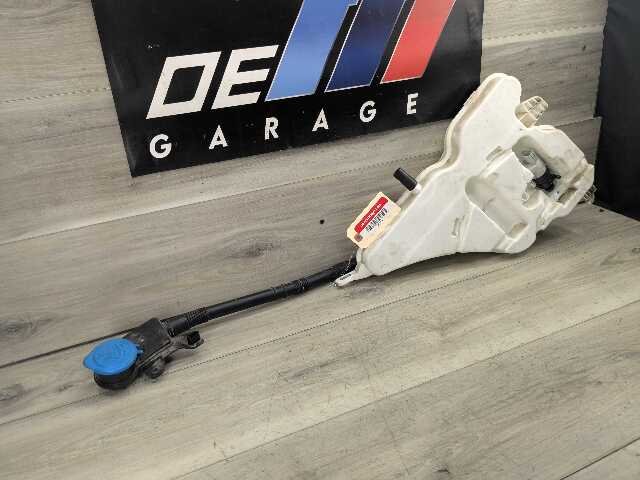 19-25 OEM BMW G20 G22 G23 330 M340 Windshield Wipe Washer Bottle Tank Reservoir