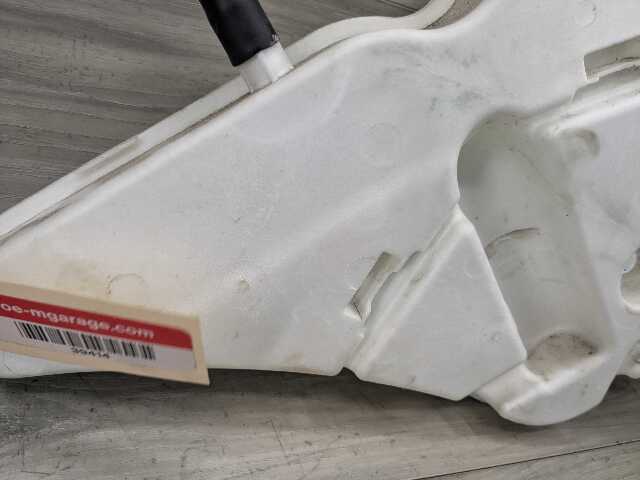 19-25 OEM BMW G20 G22 G23 330 M340 Windshield Wipe Washer Bottle Tank Reservoir