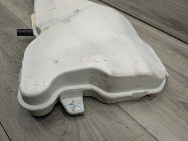 19-25 OEM BMW G20 G22 G23 330 M340 Windshield Wipe Washer Bottle Tank Reservoir