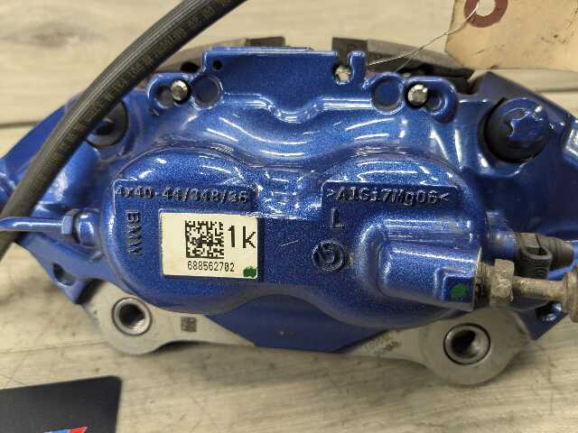 OEM BMW G20 G22 G23 G26 G30* M340 M440 Front Left Driver Brake Caliper Blue