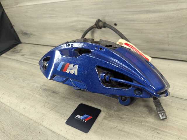 OEM BMW G20 G22 G23 G26 G30* M340 M440 Front Left Driver Brake Caliper Blue