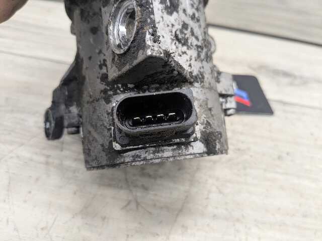 OEM BMW E70 E82 E84 E88 E90 E92 E93 Engine N51 N52 Auxiliary Electric Water Pump