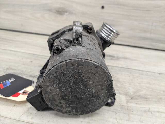 OEM BMW E70 E82 E84 E88 E90 E92 E93 Engine N51 N52 Auxiliary Electric Water Pump