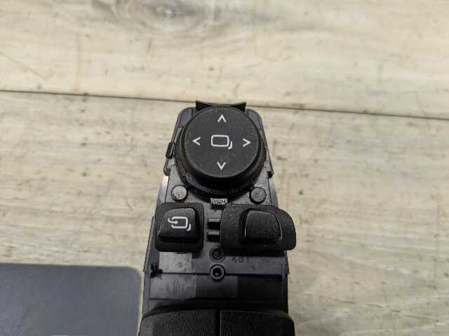 OEM BMW F90 F97 G01 G05 G20 G30 X3 Front Driver Main Master Power Window Switch