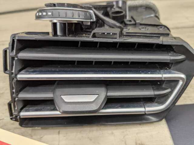 19-23 OEM BMW F95 F96 G05 G06 G07 X5 X6 X7 Left Driver Air AC Vent Dash Grille